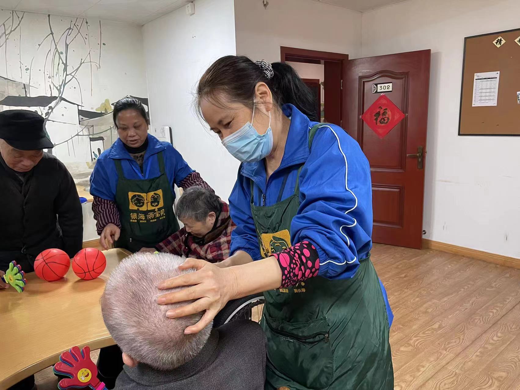 易玲芝日常工作圖片